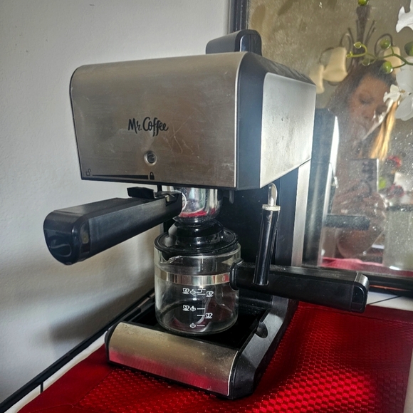 Mr Coffee - Picture 1 of 2